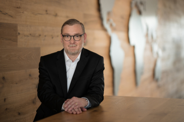 9d3b8e36d7cf0d94a73cf50ec7e813d5_XL