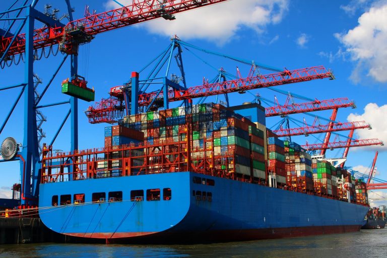 container-5870293_1920