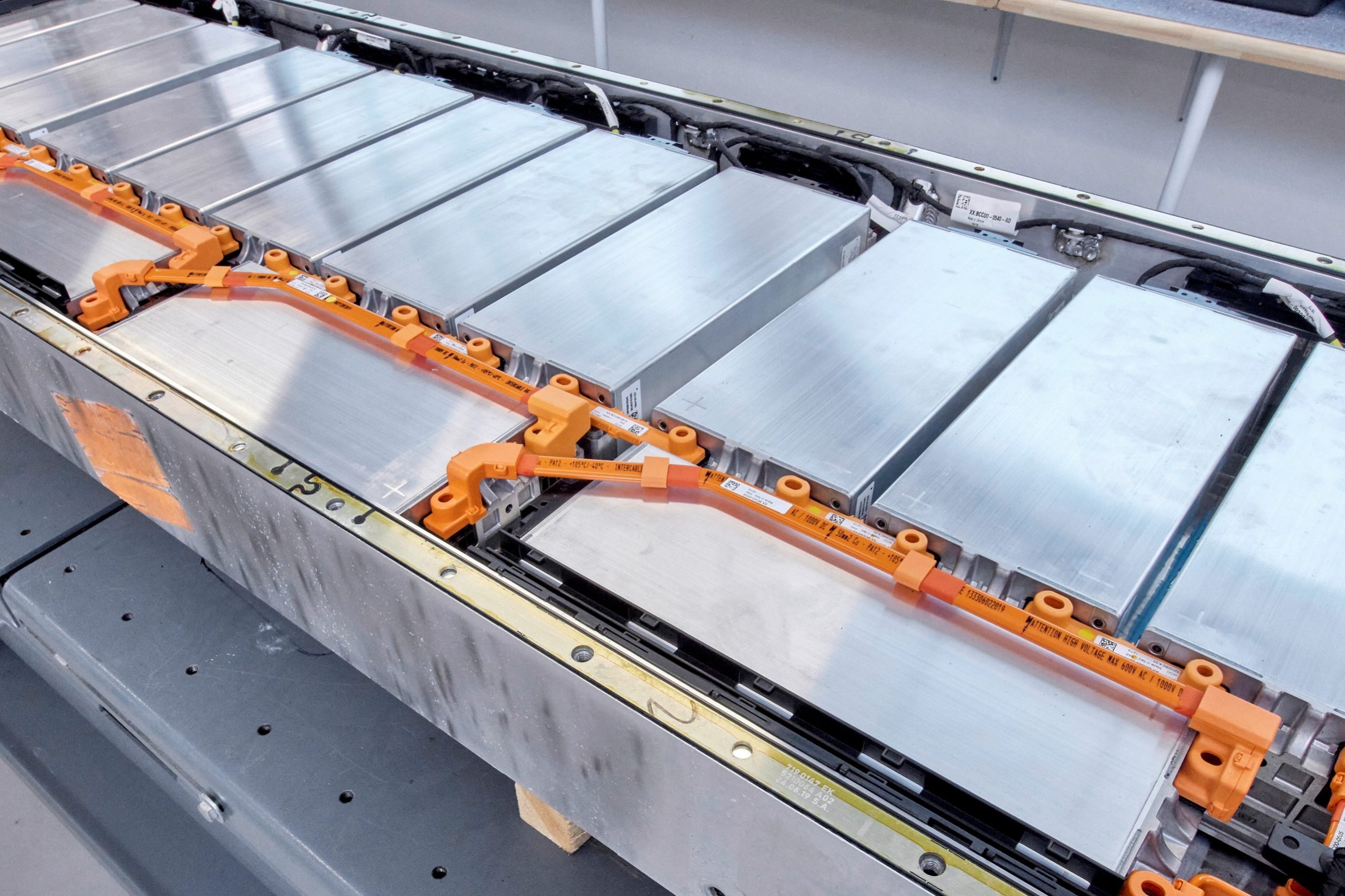 highvoltage-cv-battery