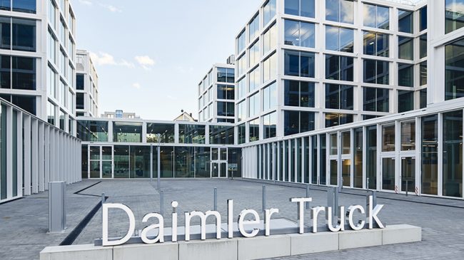 Das Bild zeigt den Firmensitz von Daimler Truck.