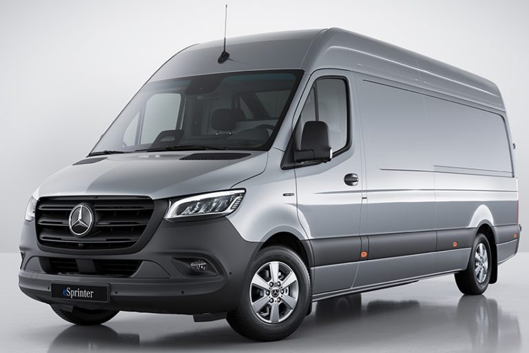 Das Bild zeigt den neuen eSprinter von Mercedes-Benz in der Außenansicht