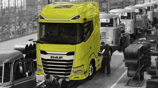 DAF-Produktion 1952 mit einem montierten aktuellen Truck