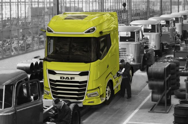 DAF-Produktion 1952 mit einem montierten aktuellen Truck