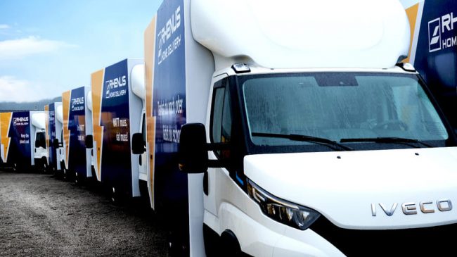 Das Bild zeigt Fahrzeuge von Iveco.