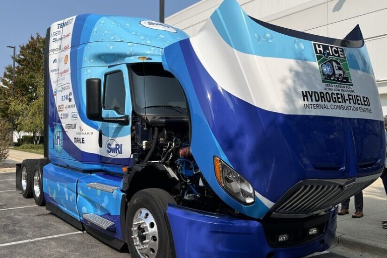 Vollautomatikgetriebe trifft auf Wasserstoffverbrennermotor