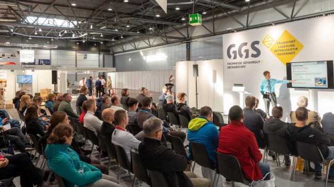Einzigartiges Messe-Duo startet: Die GGS 2024 – die europaweit einzige Fachmesse für Gefahrstoff- und Gefahrgutlogistik und die Fuel & Gas Logistics – Internationale Fachmesse für die Logistik von Energieträgern, Schmierstoffen und Technischen Gasen sind vom 22. bis 24. Oktober 2024 gemeinsam in den Hallen der Leipziger Messe vertreten.
