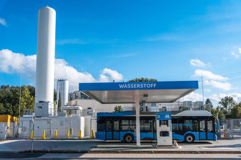 H" Mobility Deutschland und BASF eröffnen neue Wasserstofftankstelle in Frankenthal