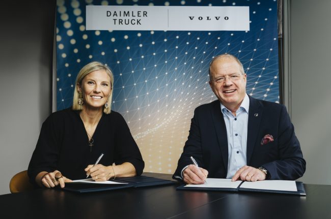 Digitale Transformation im Blick: Daimler Truck und Volvo Group unterzeichnen verbindliche Vereinbarung für Joint Venture