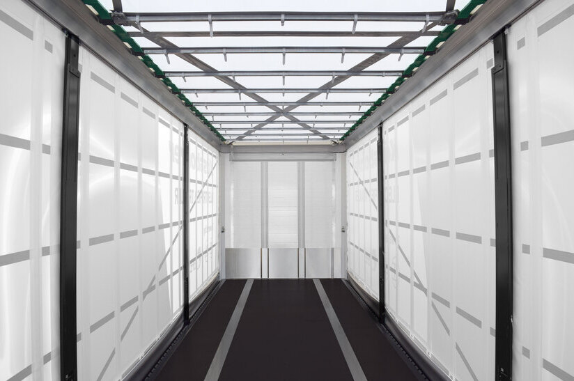 Nächste Generation der Curtainsider-Reihe von Kässbohrer