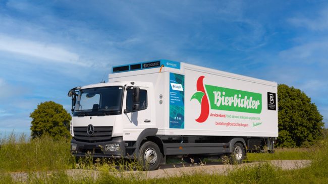 Die Kälteerzeugung ausschließlich durch natürliche Kältemittel spart bei zwölf Lkw und einer Haltedauer von acht Jahren gegenüber dem F-Gas R410A mindestens 421 Tonnen CO2-Äquivalent ein.