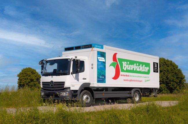 Die Kälteerzeugung ausschließlich durch natürliche Kältemittel spart bei zwölf Lkw und einer Haltedauer von acht Jahren gegenüber dem F-Gas R410A mindestens 421 Tonnen CO2-Äquivalent ein.