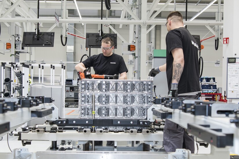 man-battery-production-nuremberg-05 Großinvestition in Batterieproduktion: MAN investiert eine halbe Milliarde Euro in Nürnberg und startet dort Batterieproduktion für E-Trucks und E-Busse.