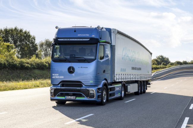 E-Trucks der zweiten Modellgeneration: Mercedes-Benz Trucks baut Portfolio an batterieelektrischen Lkw auf Basis des eActros 600 aus