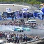 Die Falken Drift Show sorgt für spektakuläre Unterhaltung abseits des Renngeschehens.