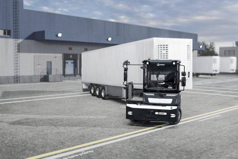 TII-KAMAG-KAMAG-PT-201-9 Sattelzugmaschine mit Panoramakabine: TII KAMAG präsentiert die Markteinführung des neuen Modells des KAMAG PrecisionTractors