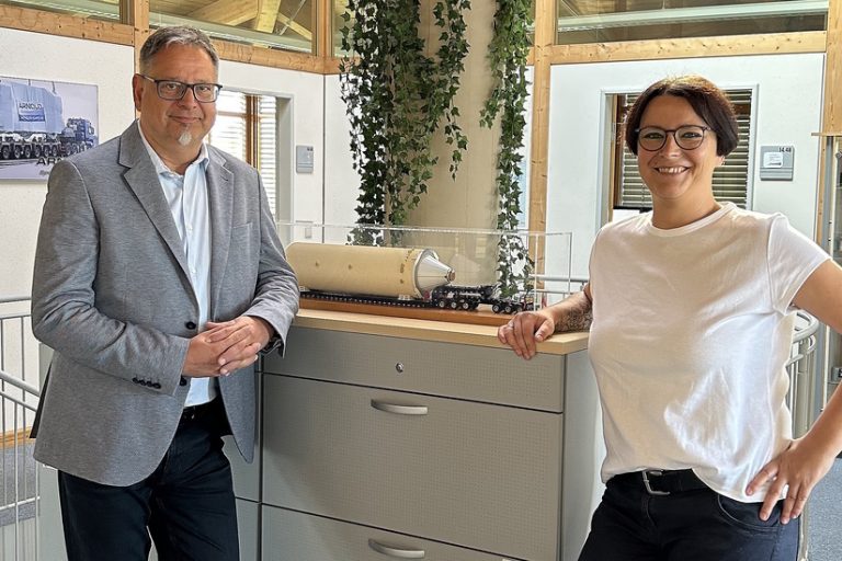 arnold bild gf2025_q Ein stolzes Alter: 80 Jahre Arnold Schwerlast in Rimpar, ein Familienunternehmen und führender Projektlogistikdienstleister mit Sitz nahe Würzburg