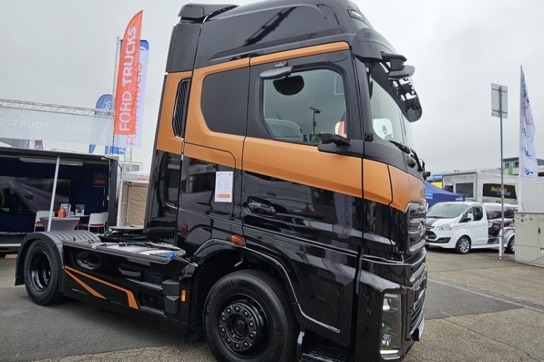 20250711-For-F-MAX-GEN-2-SELECT Ford Trucks auf der NUFAM 2025: F-Trucks Deutschland zeigt den neuen F-MAX GEN 2.0