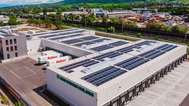 Nachhaltigkeit als Unternehmensphilosophie: Raben Group Germany feiert Eröffnung des Zero-Emission-Logistikzentrums in Baden-Baden.
