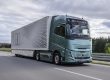 Volvo Trucks startet mit seinem Volvo FH Aero Electric beim E-Cannonball 2025 in Düsseldorf
