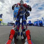 Die Firma Eurowag machte u.a. mit einem Transformer-artigen Roboter auf sich aufmerksam.