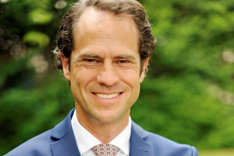 Maximilian_von_Löbbecke2 Business Transformation beginnt im Kopf Maximilian von Löbbecke, Geschäftsführer bei Renault Trucks, erklärt im Interview mit dem KFZanzeiger seine Sicht auf die Entwicklung der Branche.