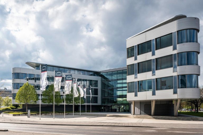 1920_man_v4_munich_1920px