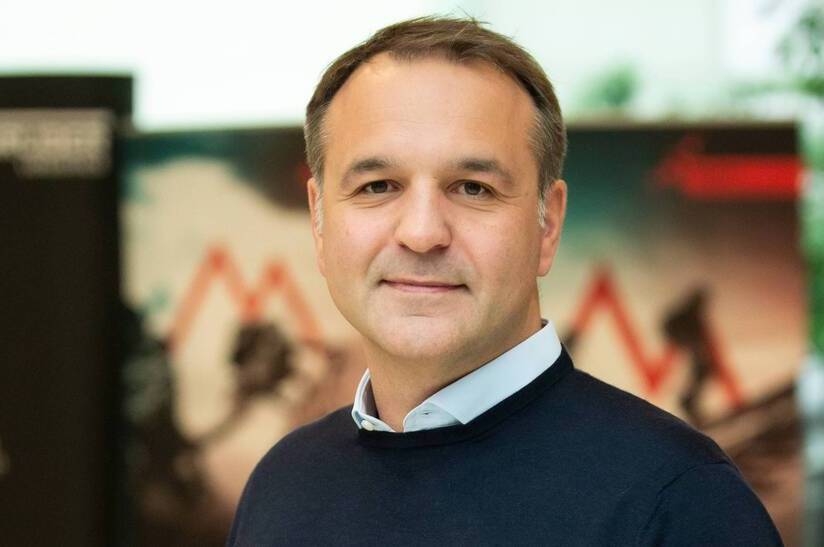 2025_11_26_PM_GL_E-Ladeinfrastruktur_2 (© Gruber Logistics)_schmal