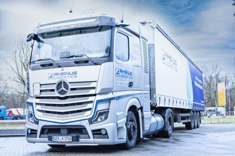 Rhenus_RoadFreight_Hydrogen_Truck_Daimler