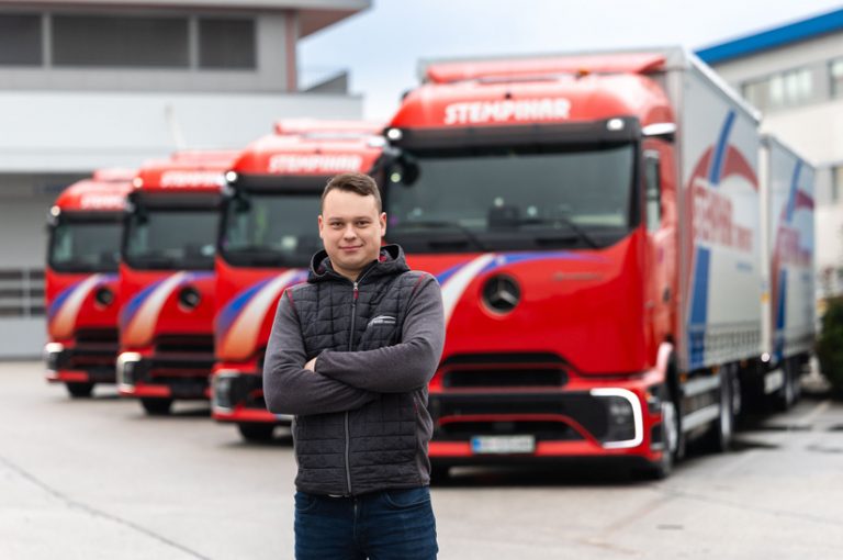 Luka Stempihar vor Daimler Truck