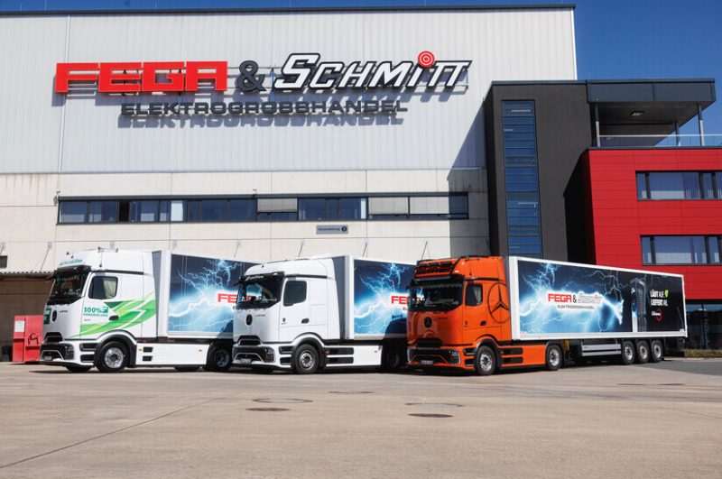Die+FEGA++Schmitt+Elektrogroßhandel+GmbH+hat+drei+vollelektrische+E-LKW+von+Mercedes-Benz+in+de