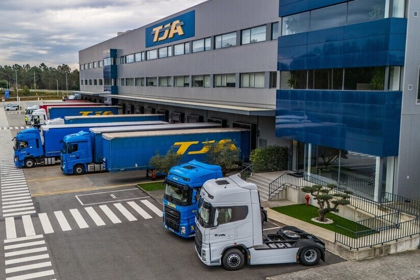 FT_TJA_Novo+FMAX_klein Ford-Flotte in Portugal verstärkt