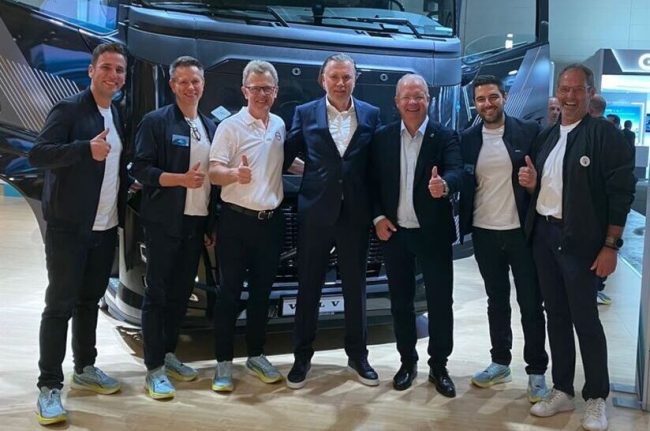 Auftrag für gasgetriebene Lkw von globalem Rang