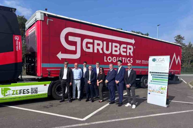 Wasserstoff-Lkw-Premiere in Mailand